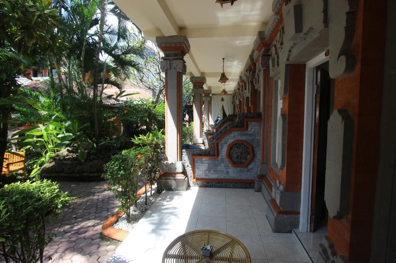 Hotel Chonos Lovina Exterior foto